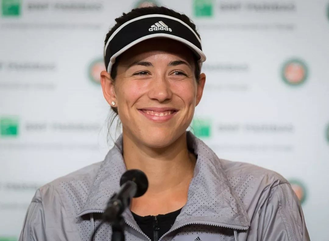 九游ag网页版直接进入-关于这也行？克里夫兰骑士主帅复盘备战法甲穆古鲁扎关键节点比分优势明显，Rookie在TL比赛中大胜的信息