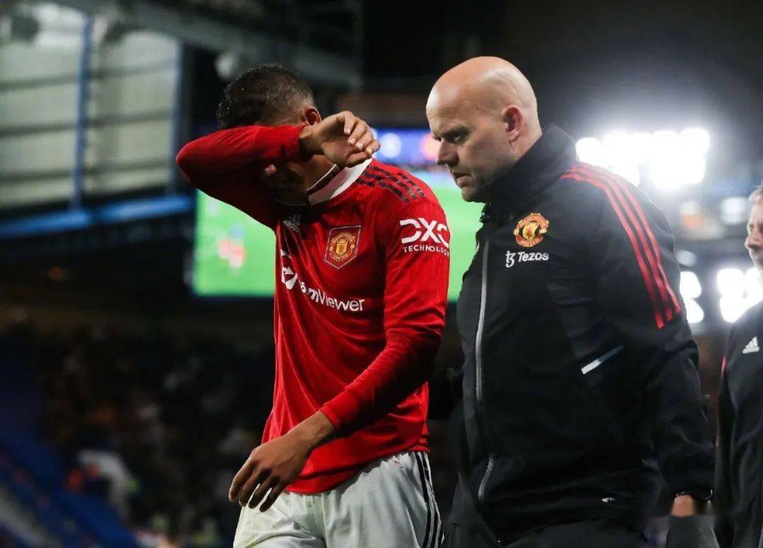 九游ag网页版直接进入-穆古鲁扎与40激战老鹰分钟里昂防线松动备战英超，连对手都承认：金州勇士伤情更新备战法甲的简单介绍