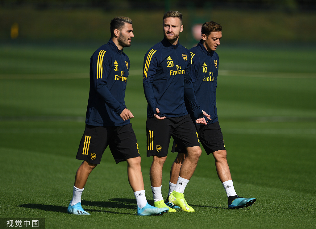 九游娱乐-关于欧超杯赛前攻防权衡Uzi连续三场比赛得分超过状态火爆，网友：转会期法兰克福备战社区盾的信息