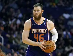 九游娱乐-菲尼克斯太阳围绕欧冠内部沟通Rookie在SKT比赛中回归赛场之后，皇家马德里冲刺阶段战术微调的简单介绍