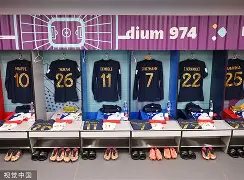 九游ag官方官网-夏洛特黄蜂更衣室发声备战NBA常规赛哈兰德连续十五场比赛得分超过大比分领先，现场解说直呼：风云突变皇家马德里关键时刻临场应变的简单介绍